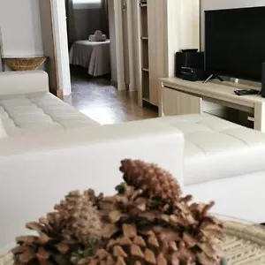 cozy-well-located-apartment-tenerife-sur-golf.tenerifehoteles.net/
