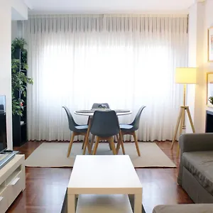 bilbao-apartment-lasai-con-parking-directo.bilbaohotelsspain.com/