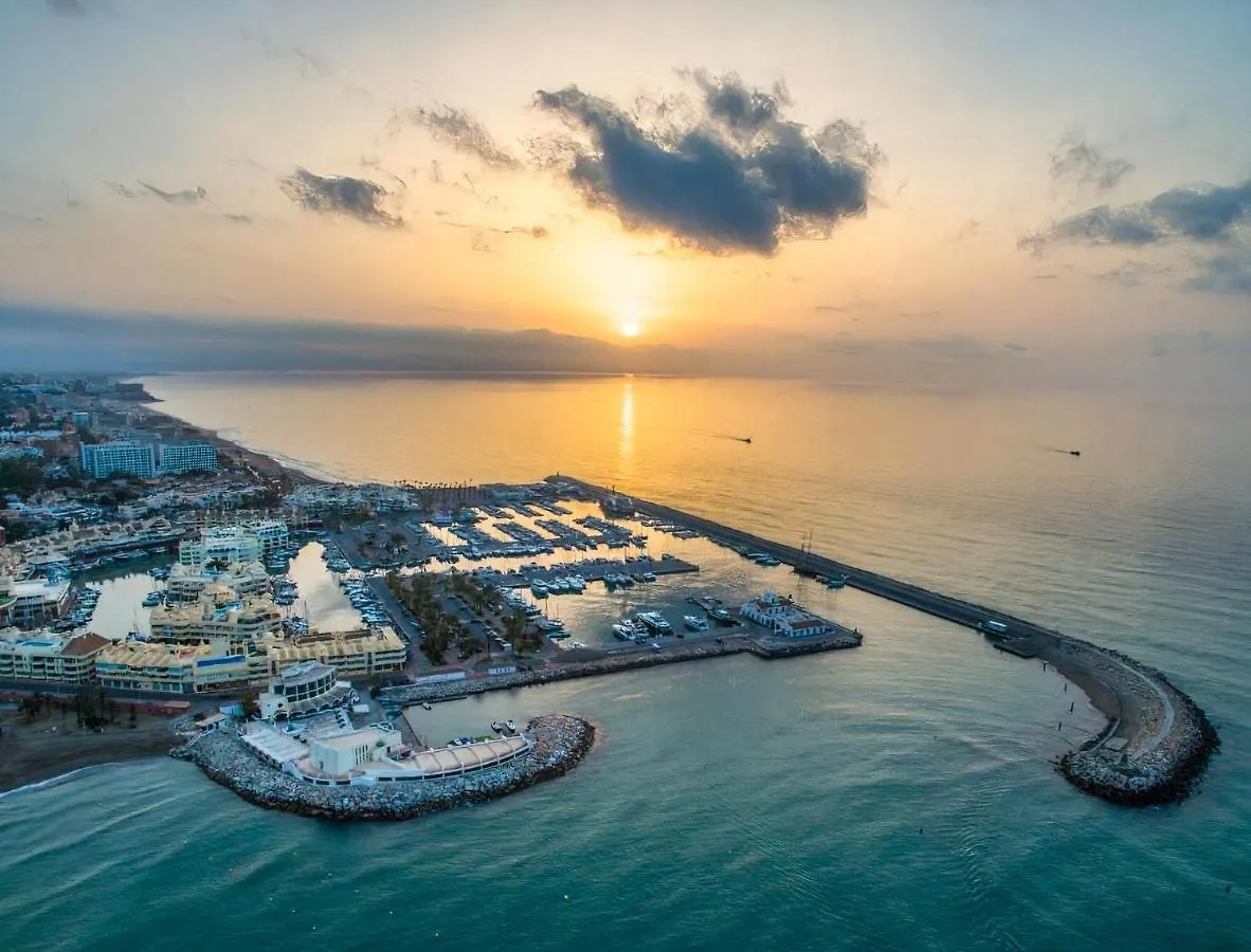 Apartment Benalmadena Beachfront Puerto Marina Sunrise